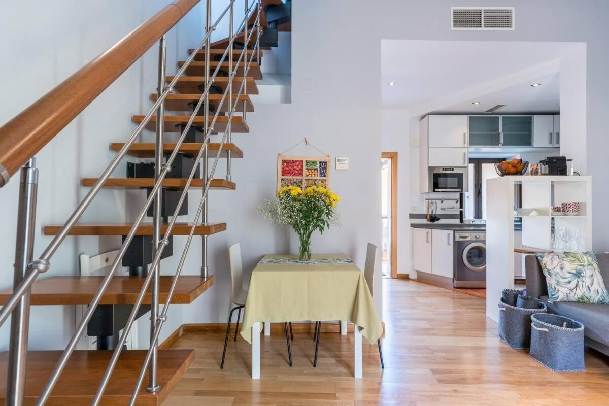 Apartamento Deluxe Terrace. Alameda Севиля Екстериор снимка