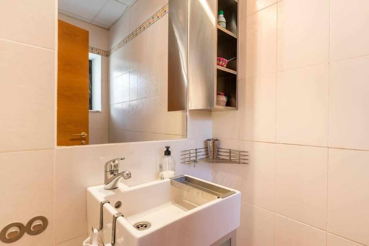 Apartamento Deluxe Terrace. Alameda Севиля Екстериор снимка